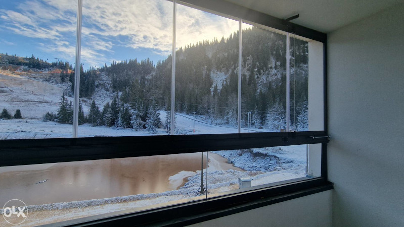 Apartman jedna spavaća nov i novoopremljen 53m2 4