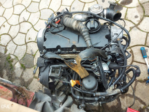 Motor 1.9 tdi 74 kw passat 5 pasat plus +