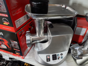 Mašina za mljevenje mesa 2500 W