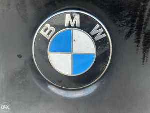 Znak gepek BMW E90 (fotografija 3)