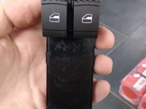 Prekidač podizala stakla VW GOLF 4 PASSAT 5 5+ PREDNJI