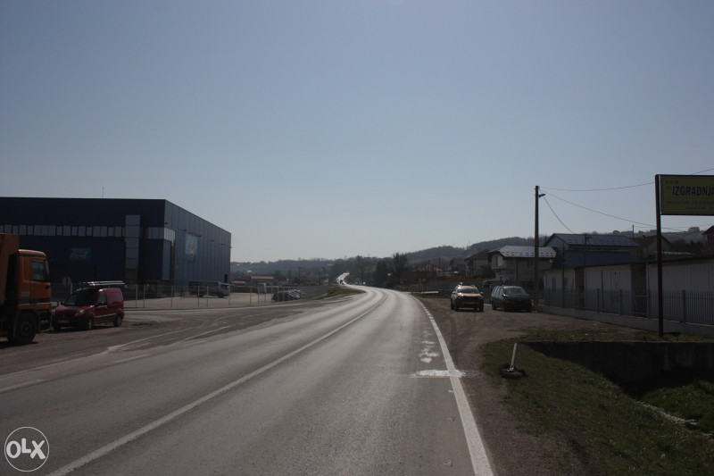 Plac u poslovnoj zoni Ramići