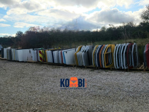 Vrata/ Crafter i Sprinter/ 50+ komada na stanju/ DIJELOVI