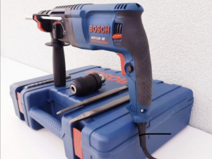 Bušilica BOSCH - UDARNA novo