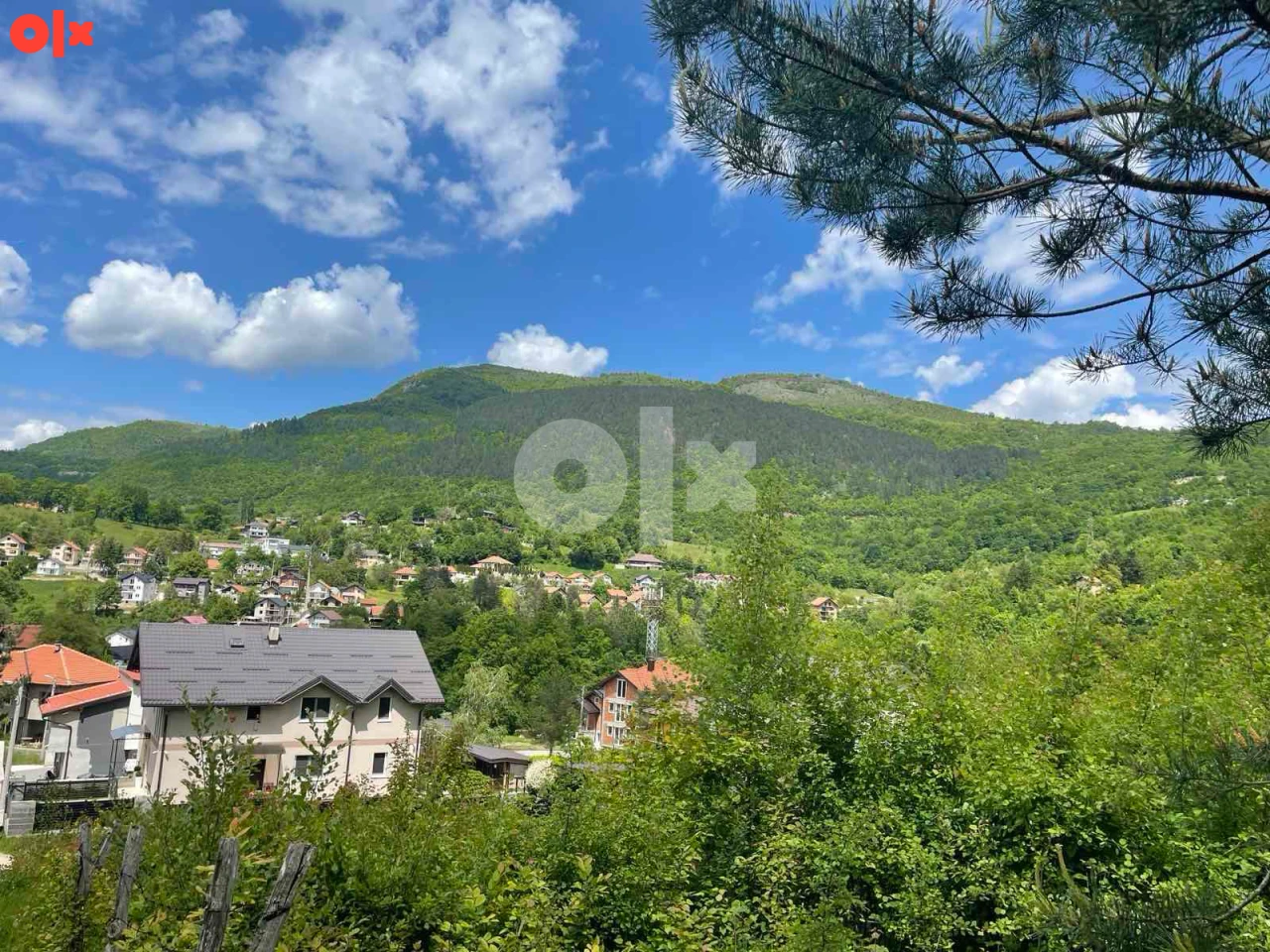 Zemljište 1300 m2 - Pionirska dolina - Nahorevska