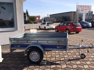 Auto prikolica vesta me-Light 20 r 584 kg