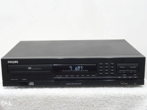 PHILIPS CD PLAYER 692/20B - NE UČITAVA CD