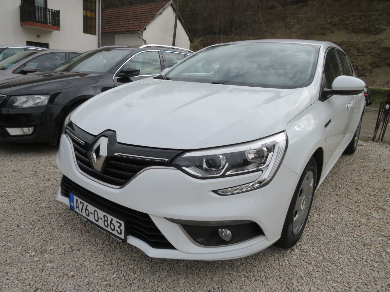 Rent a Car OPEL ASTRA -RENAULT-ŠKODA-KOMBI 8+1 Iznajmljivanje