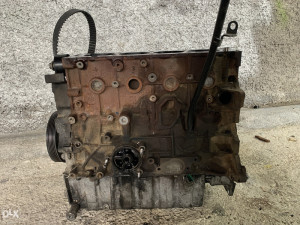Motor rh01 rhr polumotor 100kw citrorn Peugeot (fotografija 6)