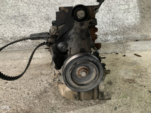 Motor rh01 rhr polumotor 100kw citrorn Peugeot (fotografija 2)
