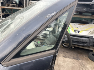 Staklo desno lijevo Audi A2 (fotografija 2)