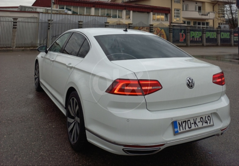 Passat b8 R line Virtual Cockpit - Automobili - OLX.ba