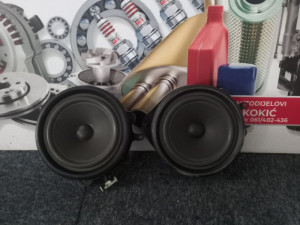 ZVUCNIK VRATA  AUDI A4 B6 KOKIC