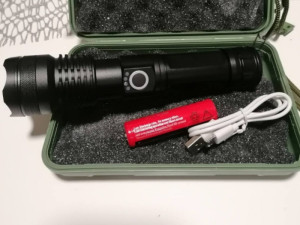 Baterijska lampa svjetiljka za lov i ribolov JAKA exstr