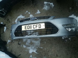 Ford mondeo prednji branik