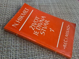 Život je divna stvar - Nazim Hikmet