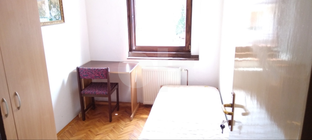 Jednokrevetne sobe za djevojke.BANJA LUKA 3