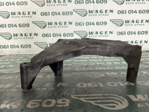 Nosac motora Volkswagen Golf 5 (fotografija 3)