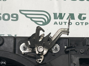 Brava bravica haube Peugeot 308 (fotografija 3)