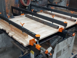 Stolarske stege 120cm sa upornom letvom..