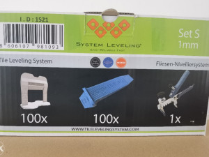 Set box (podloske, kajle, klesta) za keramiku