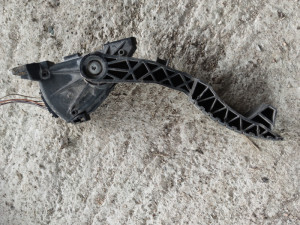 Renault laguna 2,2001-2006, papučica gasa