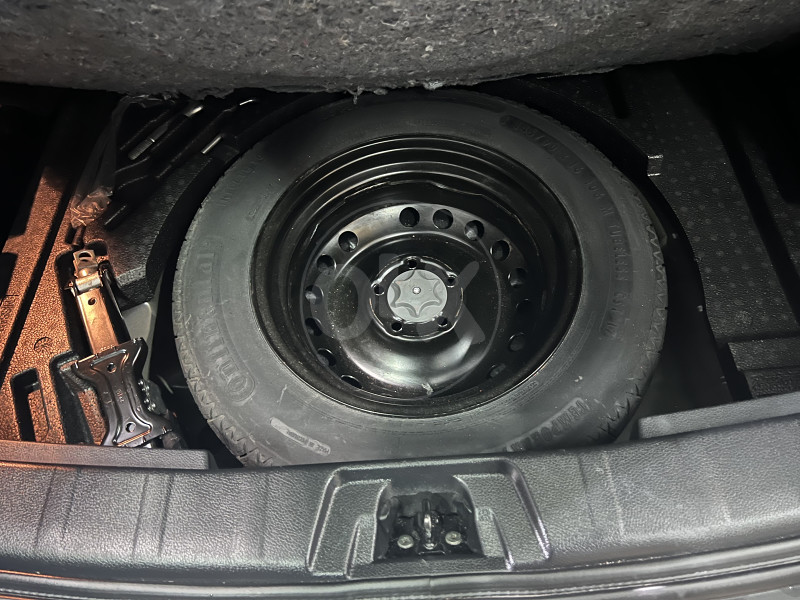 NISSAN QASHQAI 1.2i ,2015 GOD, ALU FELGE, REGISTROVAN