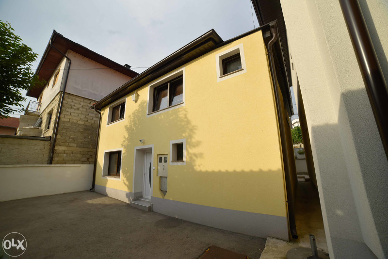 Kuća, odvojena prodaja, Velika Kladuša 3