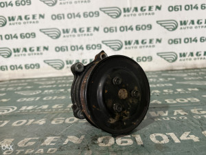 Remenica vodene pumpe vodena pumpa Opel Astra H (fotografija 3)