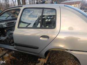 Renault talia 2000/2006 zadnja lijeva vrata
