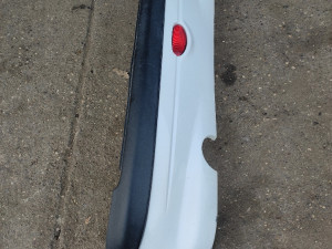 Peugeot 206 zadnji branik