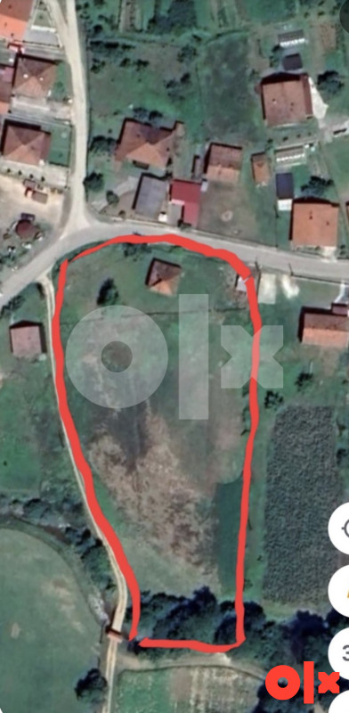 Imanje sa starom kućom i štalom 4.5 duluma zemlje 2