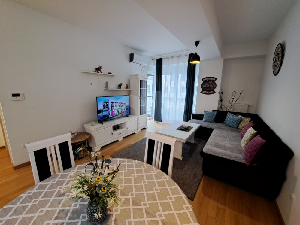 Stan Na Dan Banja Luka STROGI CENTAR GARAZA JEVREJSKA APARTMAN 15