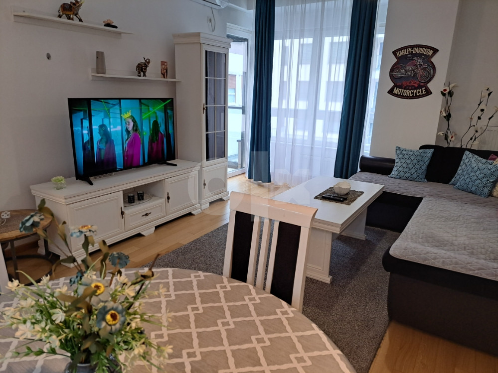 Stan Na Dan Banja Luka STROGI CENTAR GARAZA JEVREJSKA APARTMAN 16