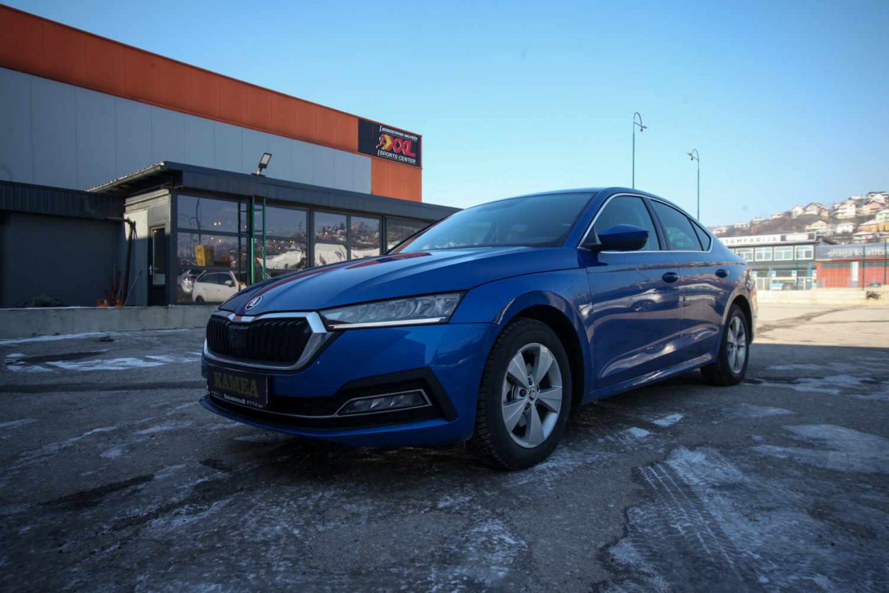 Rent a Car Sarajevo Najbolje cijene Škoda Octavia Iznajmljivanje vozila, motora, bicikala