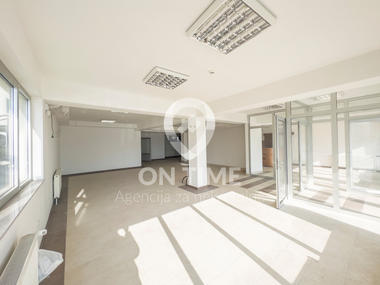 POSLOVNI OBJEKAT / ILIDŽA / 1200m2 / NOVOGRADNJA 13