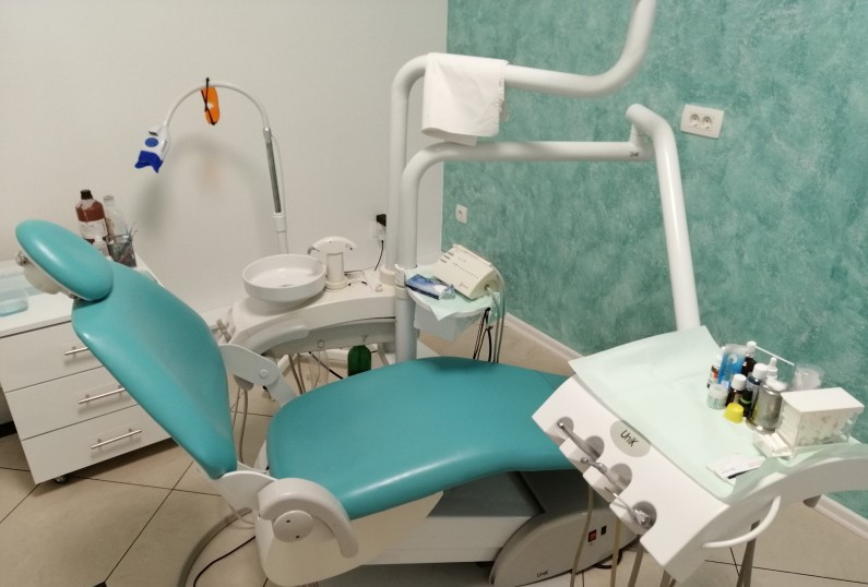 Stomatološka stolica - Stomatološka - OLX.ba