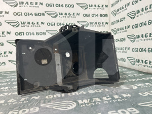 Nosac akumulatora Volvo V50 (fotografija 1)