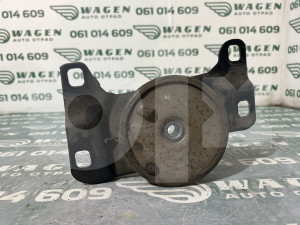 Nosac motora Volvo V50 (fotografija 4)