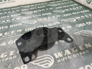 Nosac motora Volvo V50 (fotografija 1)