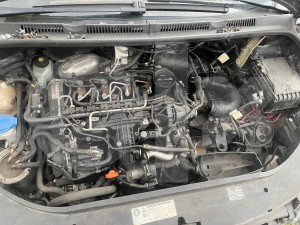 Golf 6 motor 1.6 TDI dizne turbina zamajac