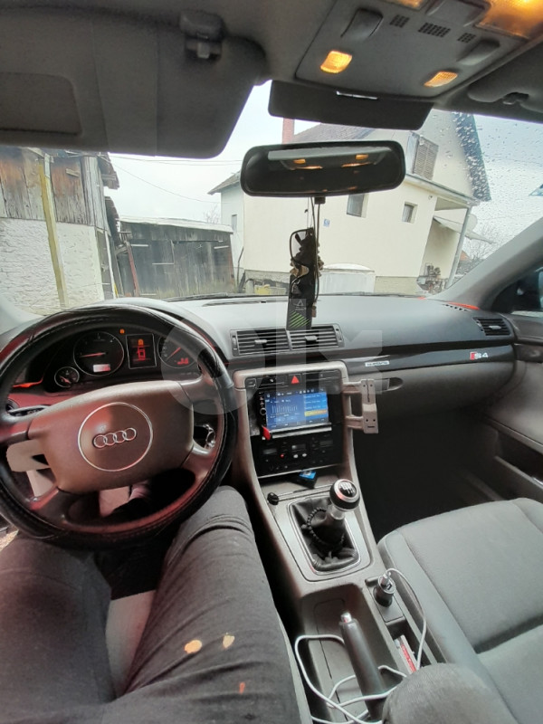 audi-a4-b6-quattro-automobili-olx-ba