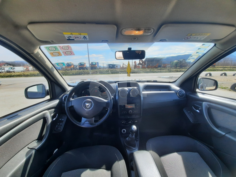 Dacia Duster 1.5 dCi, 4x4, KAO NOVA, 2 s.guma, servisna, reg10/25