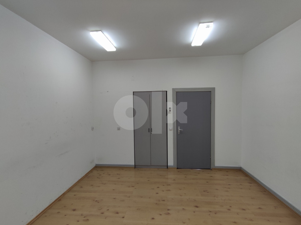 Poslovni prostor u centru Banja Luke-iznad kafica Herz 9