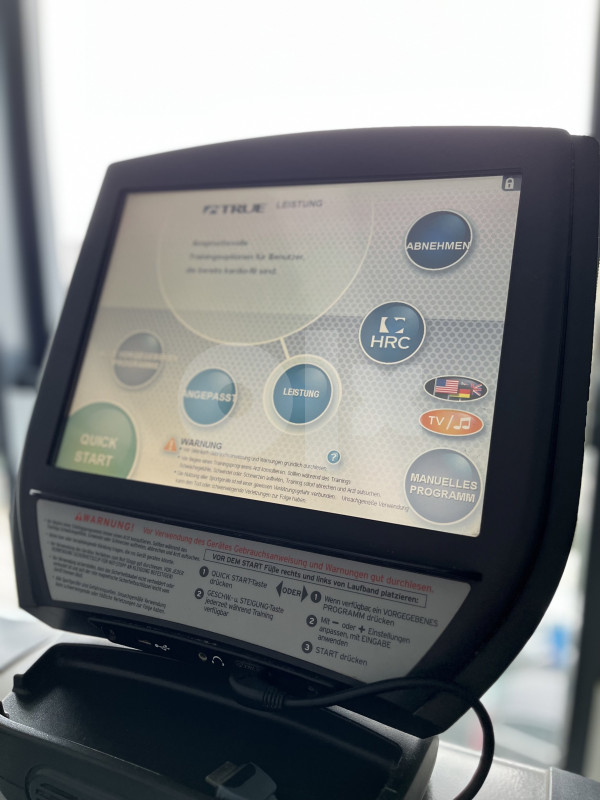 True CS800 Touch Display Fitnes oprema - Trake za trčanje - OLX.ba