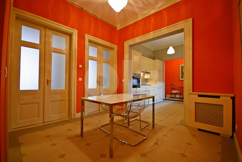 Salonski Stan Sarajevo - Centar - 100 m² - Widok 6