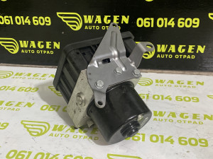 ABS pumpa modul BMW E90 (fotografija 1)