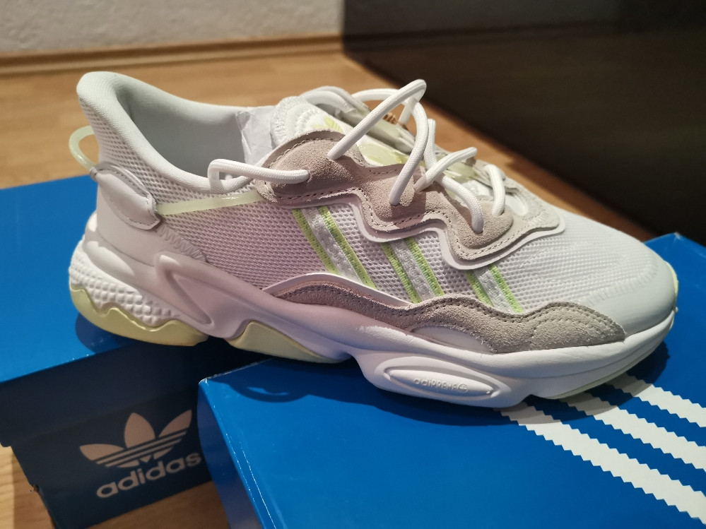 Adidas OZWEEGO W patike
