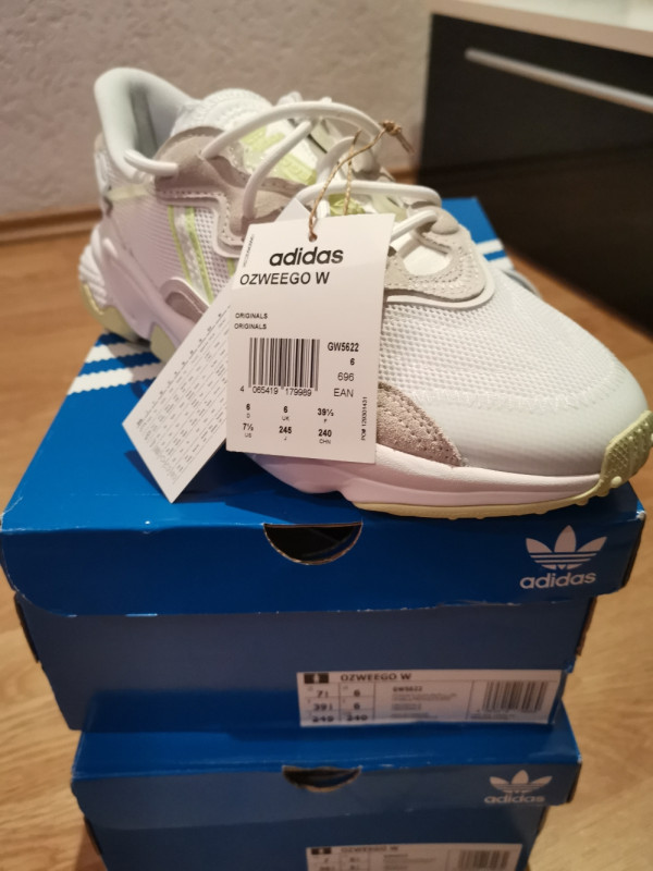 Adidas OZWEEGO W patike