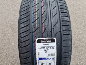 255 35 19 255/35 R19 BestDrive 96Y XL